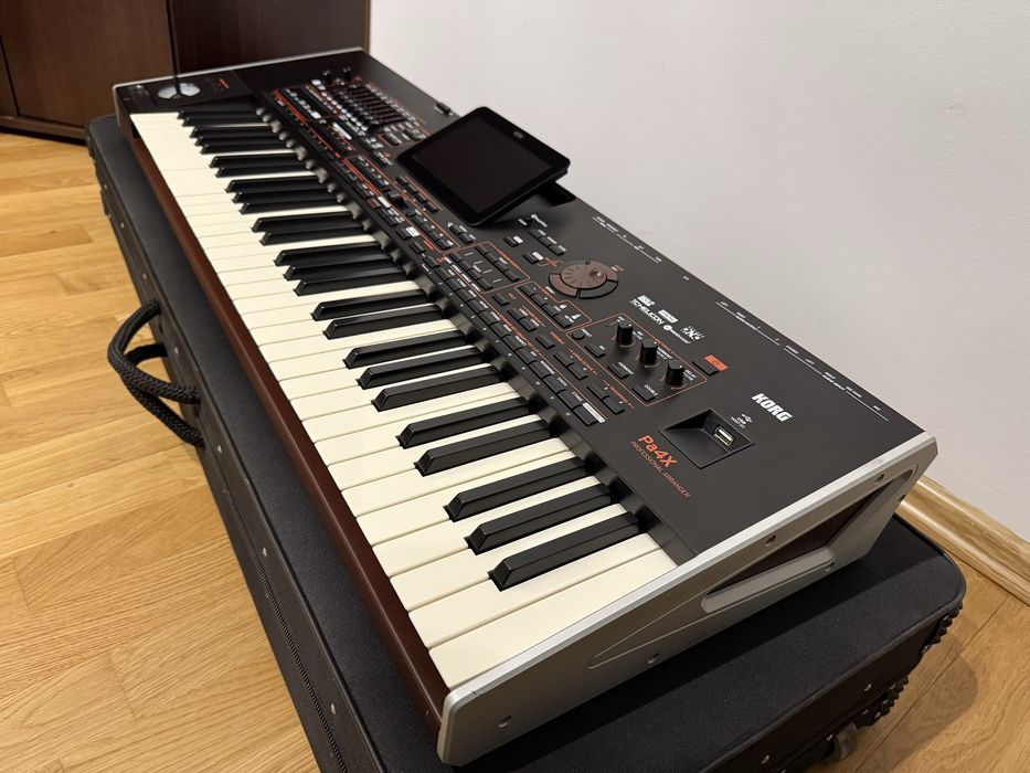 Korg Pa4x International 61 klawiszy