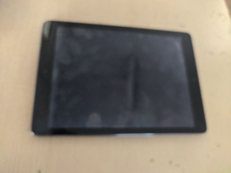 Tablet iPad: A147464552217759234121