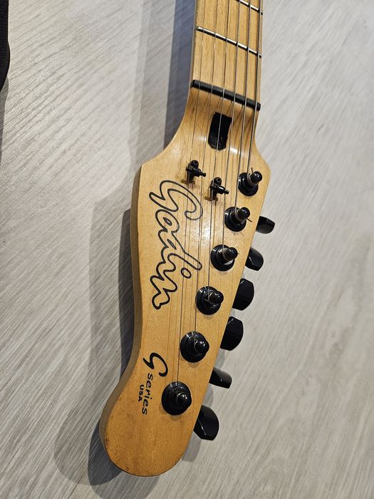 GODIN G1000 Personalizada
