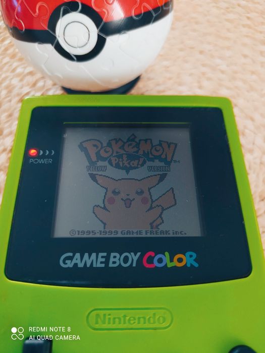 POKEMON Pikachu YELLOW- Nintendo Gameboy Color/Advance/Pocket/Classic