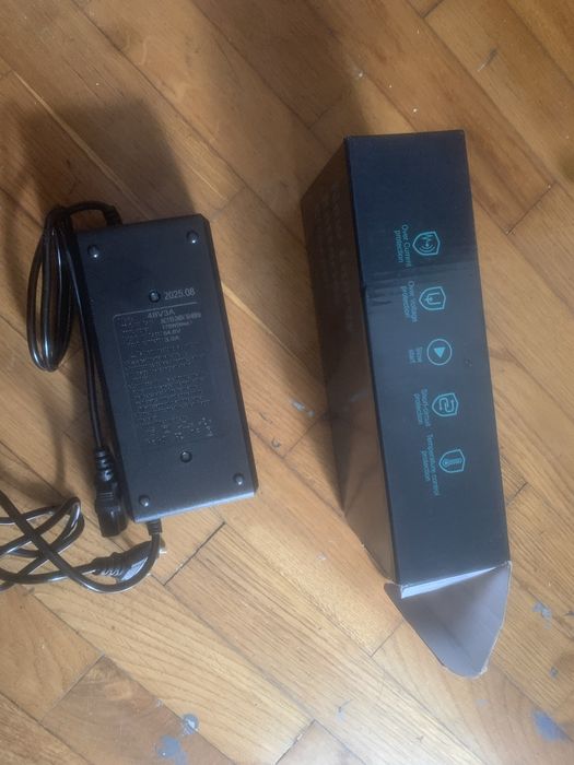 Bateria e Carregador trotinete elétrica Ootd-t10/scooter para peças