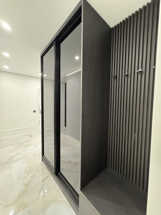 Продаж 2-х кімнатної сучасної квартири