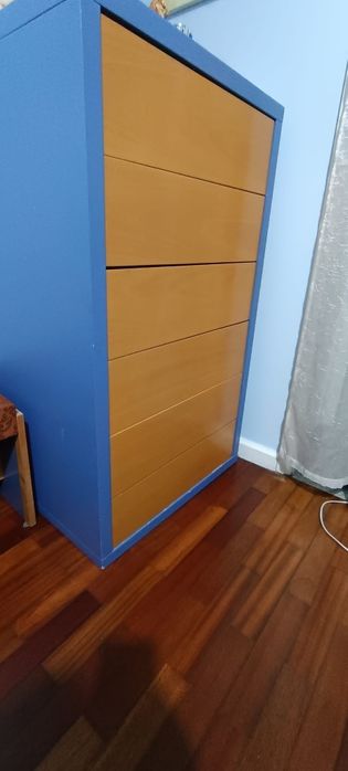 Cama de solteiro com gavetão