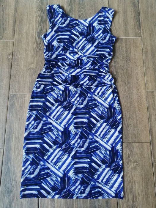 Сукні жіночі р.8 р.16