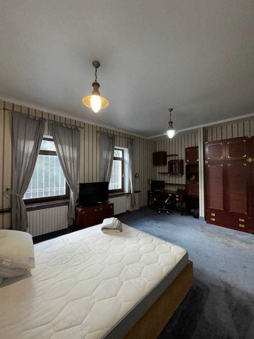 Продам квартиру в квартале от Соборной площади