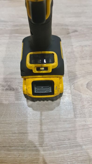 Dewalt 900 USA. Гайковёрт