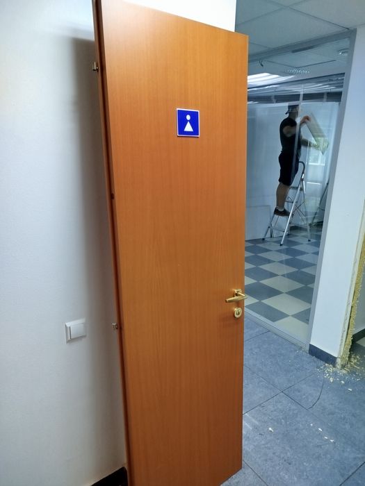 Продам бу двери в хорошем состоянии