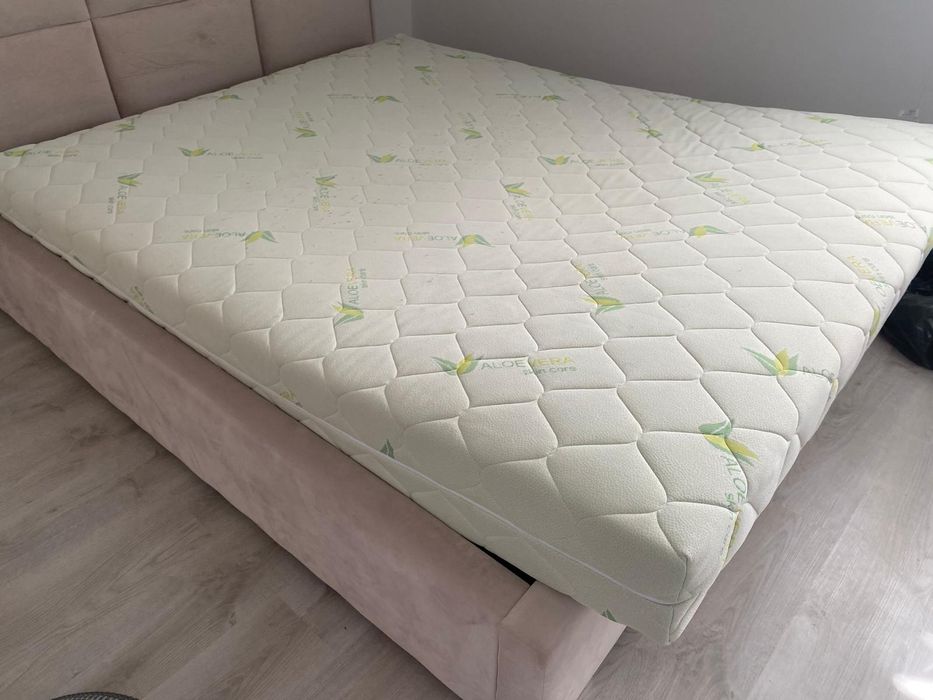 Materac sprężynowy 200x140cm