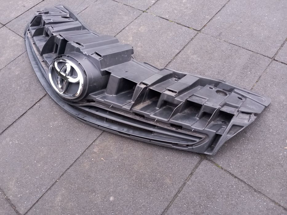 Grill Atrapa Toyota Aygo I Chrom