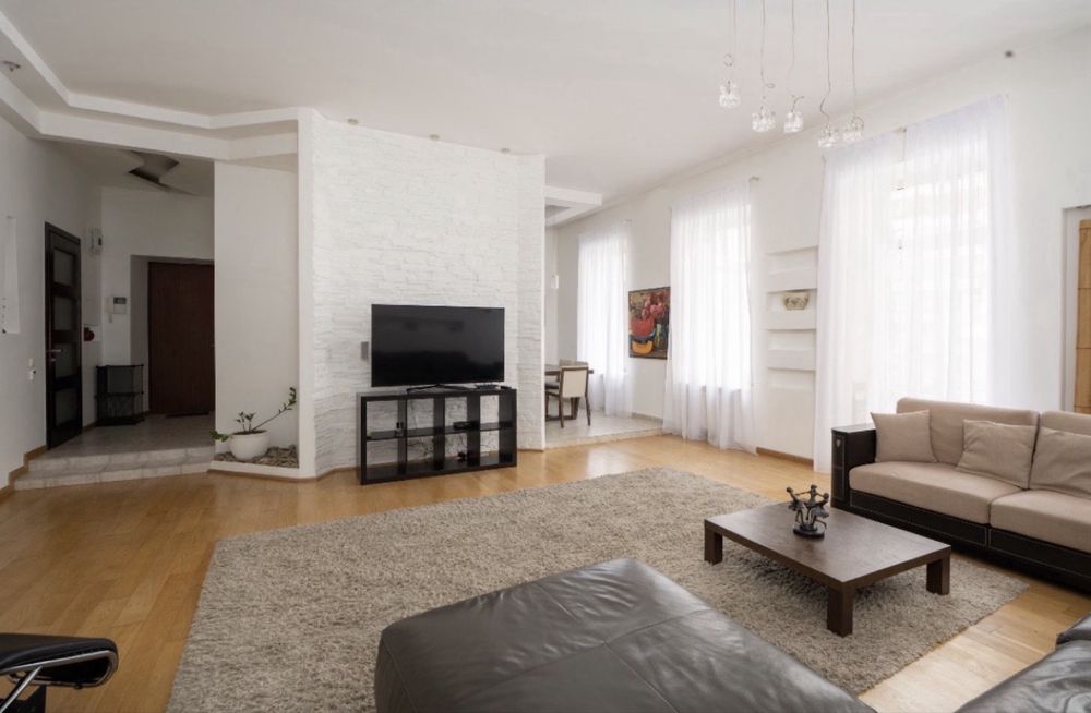 Без% 4к (120м2) Круглоуніверситетська 6, ЦЕНТР, Хрещатик Золоті ворота