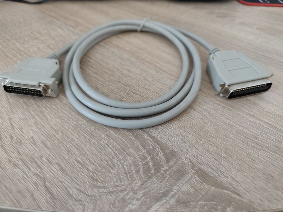 Kabel szeregowy 1,8 metra