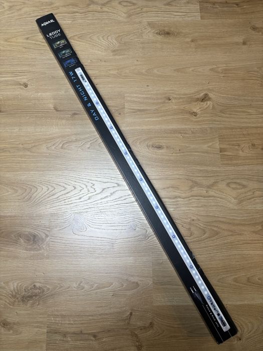Aquael Leddy Tube day&night 17W