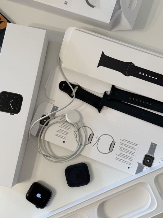 Apple watch series 5