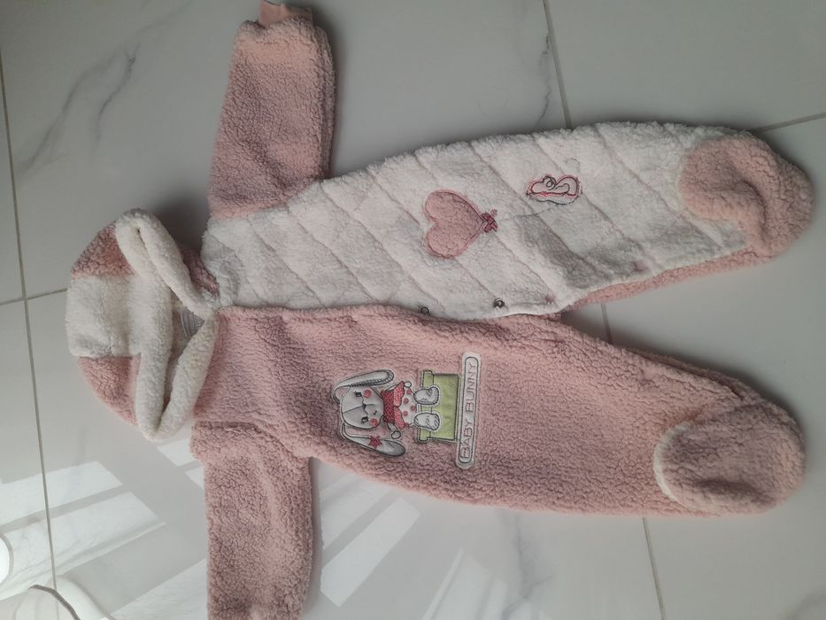 Комбінезон на дівчинку