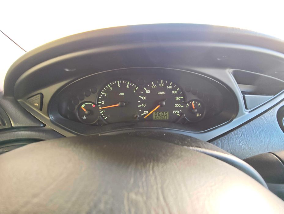 Ford Focus SW Carrinha 1.6 100cv