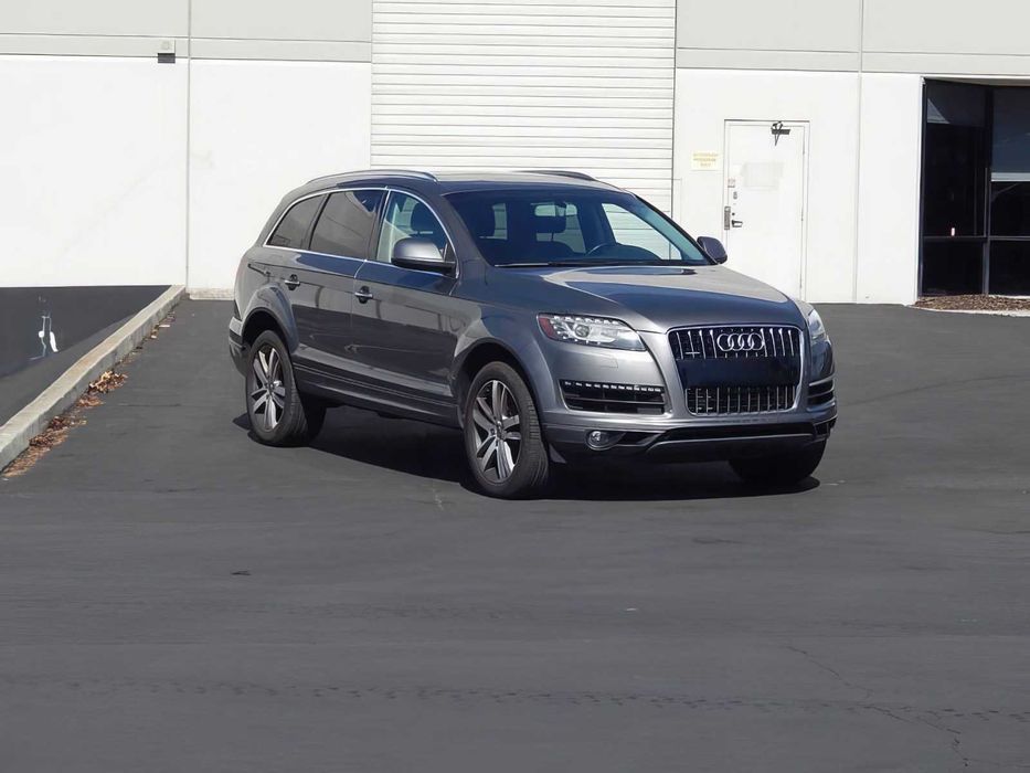 Audi Q7      2014