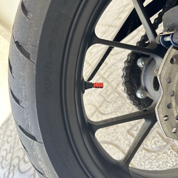 Honda CB300R Neo Sports Café 2023 | Full Extras