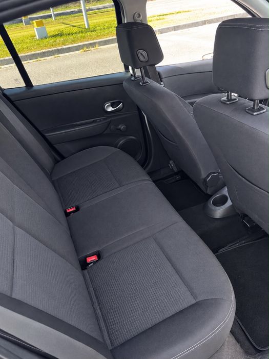 Renault clio 1.5dci — photo 4