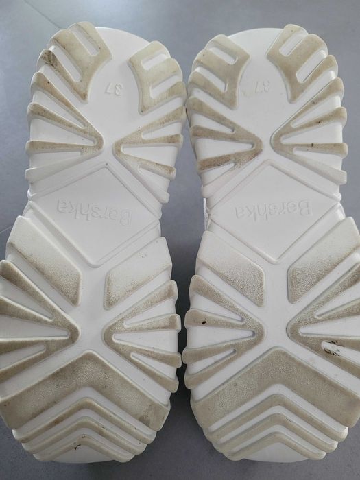 【KITTY】 Rajstopy kabaretki Hello Kitty - CROPP - 019FY-99X