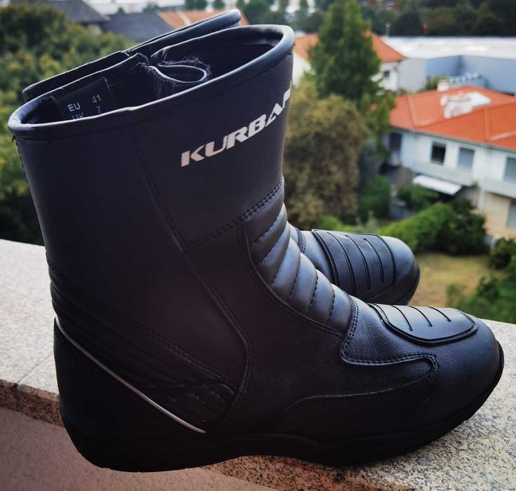 Botas de cano médio Kurban para motociclista