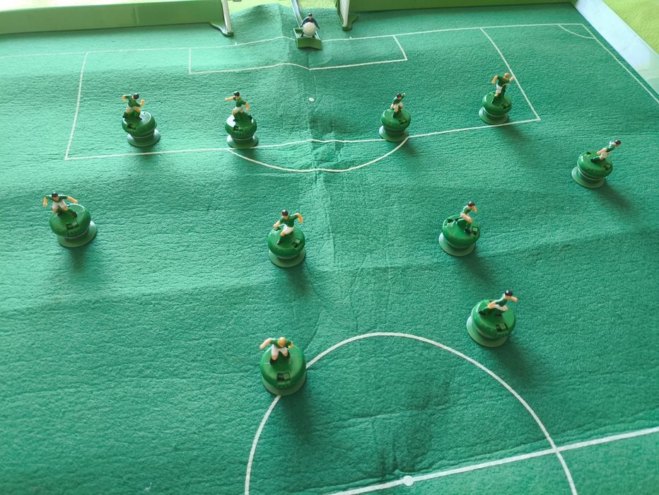 Futebol Total Magnético (Jogo de Tabuleiro)