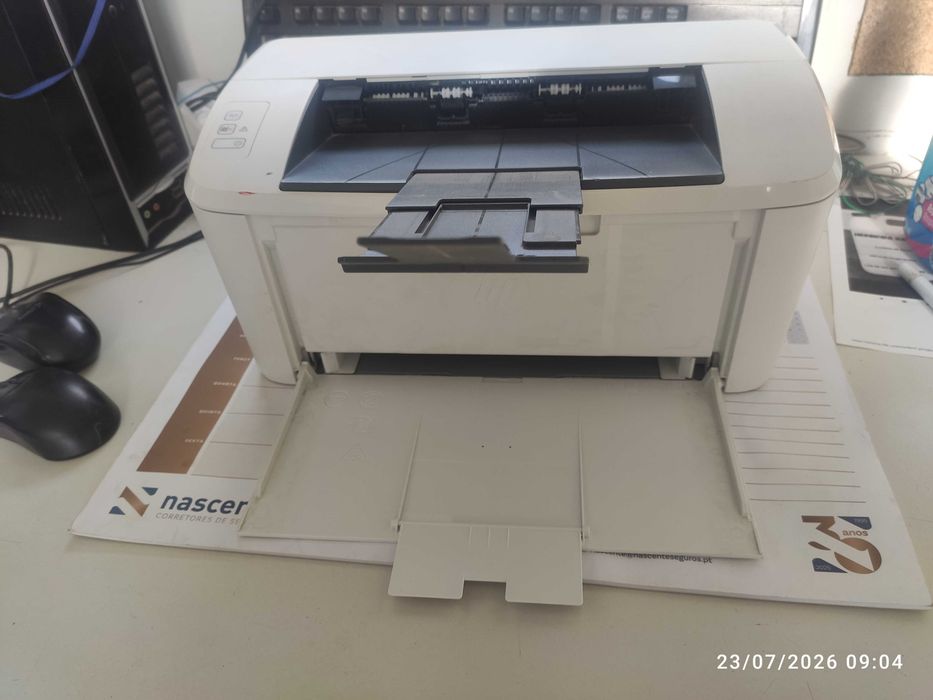 Impressora HP LaserJet Pro M15w com WiFi