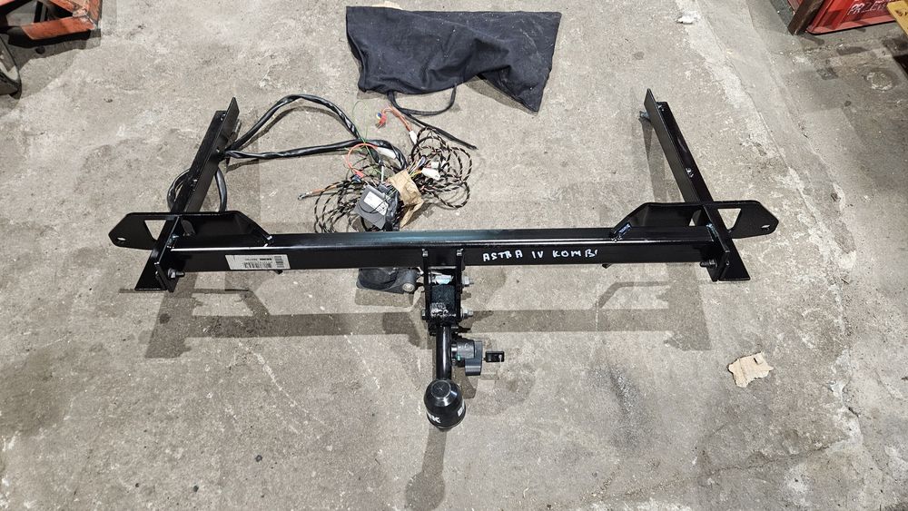 Hak holowniczy wypinany opel astra j IV 4 kombi kompletny