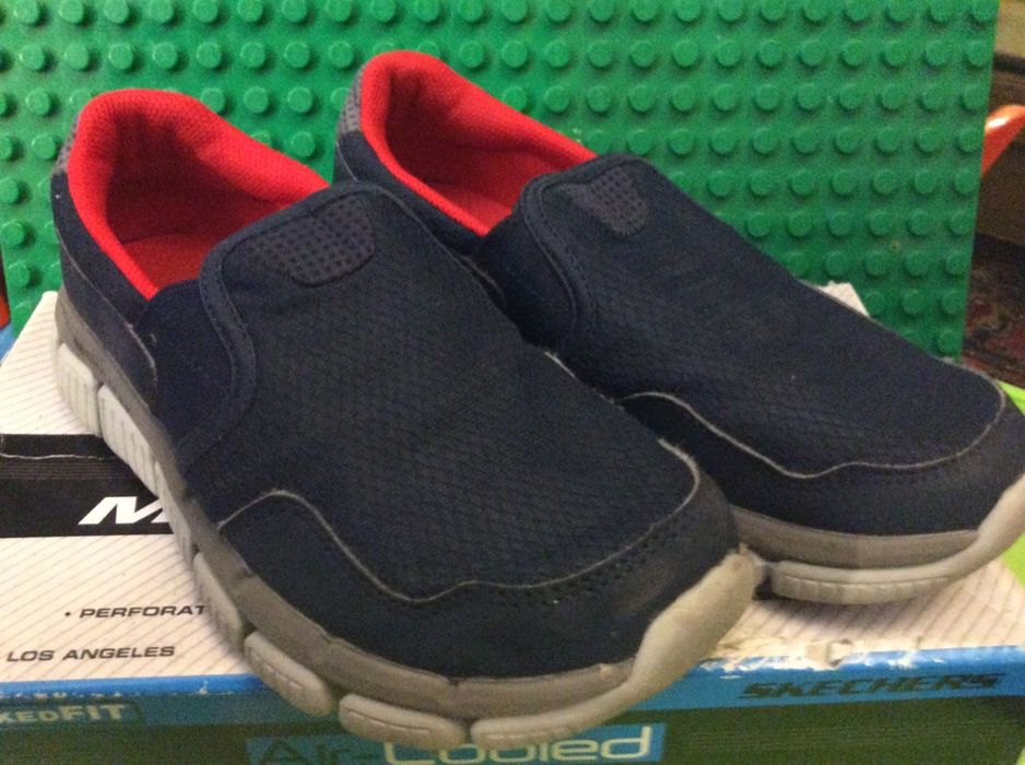 Туфли Skechers слипоны для мальчика, размер EUR 32