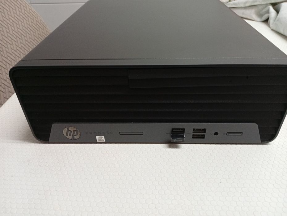 Computador HP Prodesk 400 G7 SFF I5 10500.
Processador	Inte