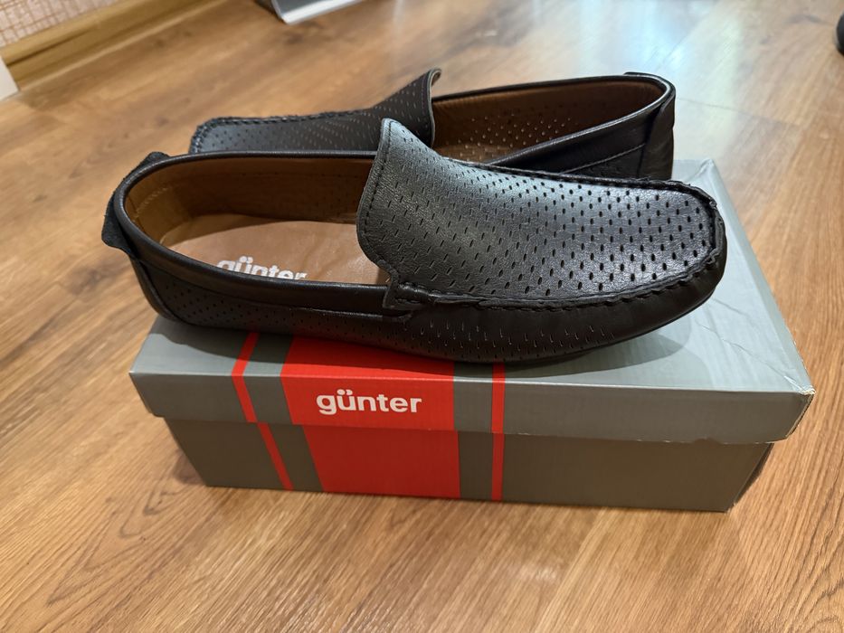 Макасіни 45р нові