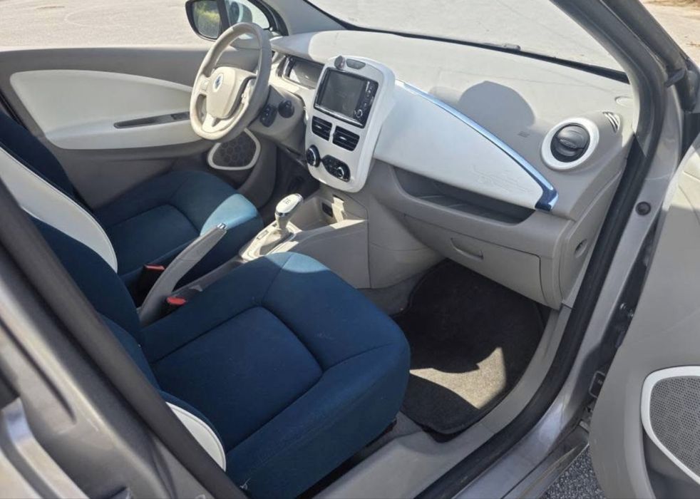 ZOE LIFE bateria própia 22kw ano 03/2014