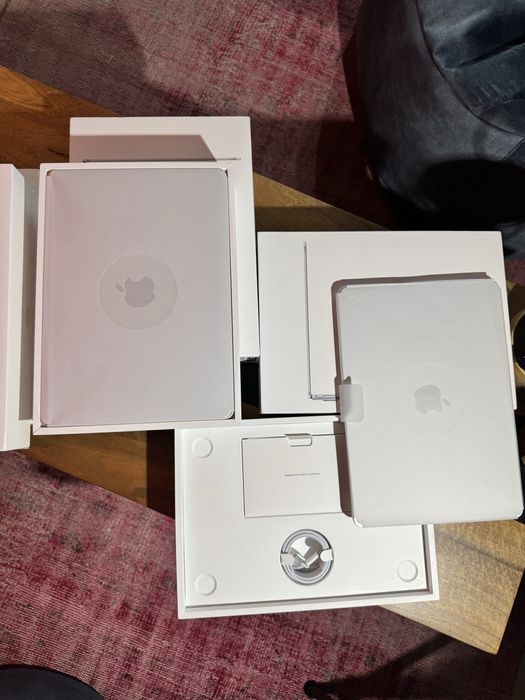 Ноутбук Apple MacBook Air 13 M2 8/256GB  Space Gray (MLXW3) 2022