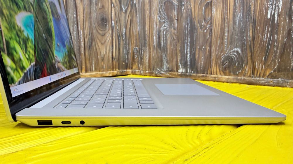 surface laptop 4 - купити ноутбуки - Ціна на OLX.ua