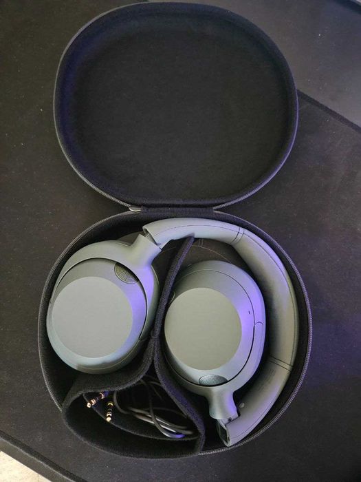Навушники Sony ULT WEAR (Forest Gray), стан ідеальний, ще 9 місяців гарантії
