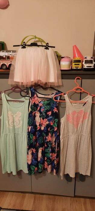 Zestaw 3 Sukienki h&m r. 134-140 + gratis tiulowa spódniczka