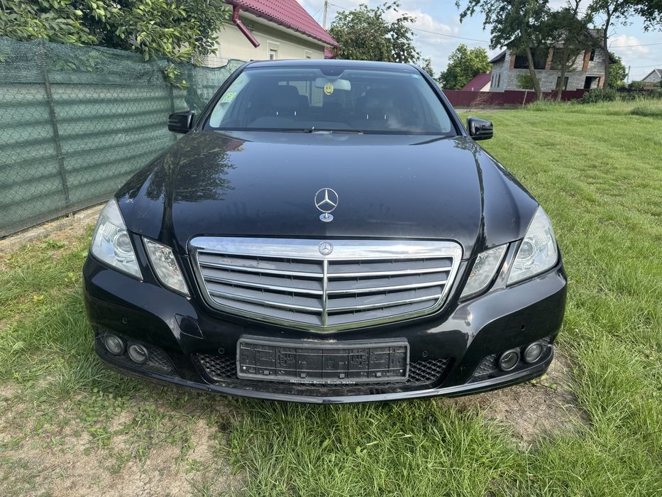 Продам Мерседес е212 по зап
