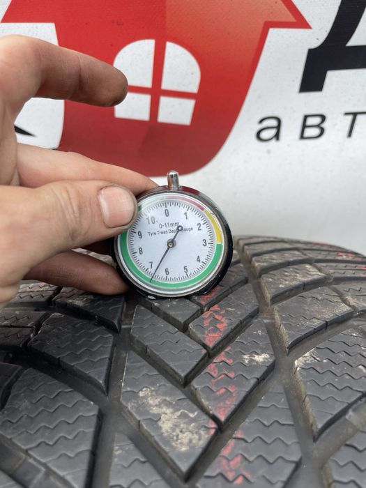 Шини 275/45 R20 Bridgestone зима 2022 рік 6,5 мм