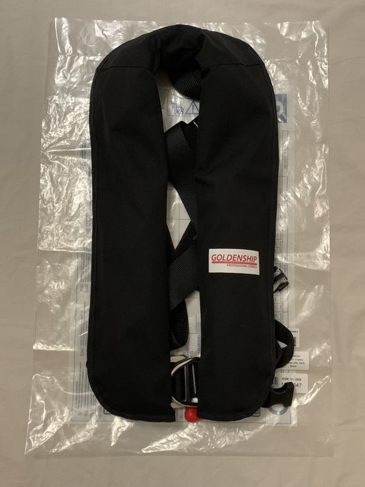 VELA - Colete Goldenship 150N