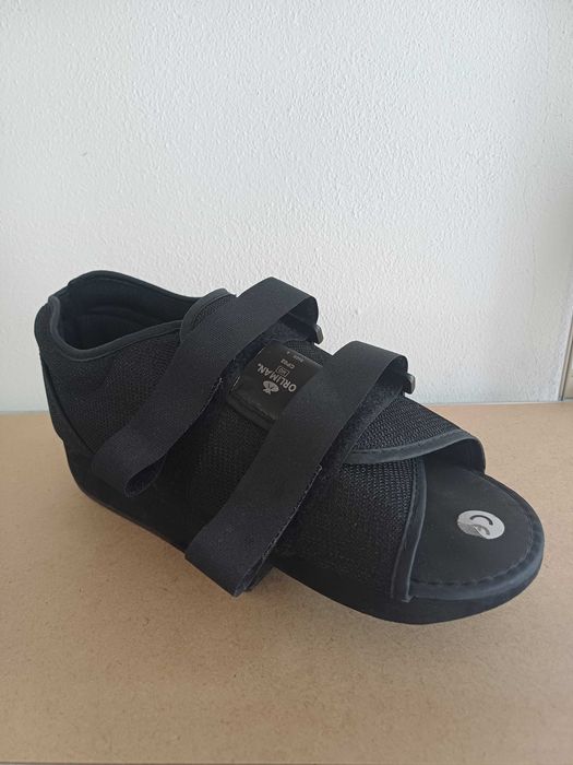 Sapato ortopédico