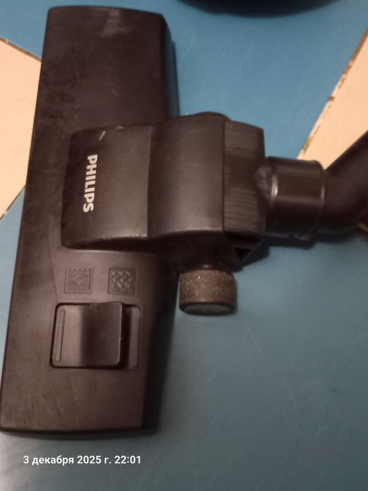 Пилесос филипс майже новий