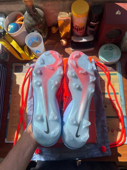 Chuteiras Nike Phantom 6 low elite novas tamanho 42