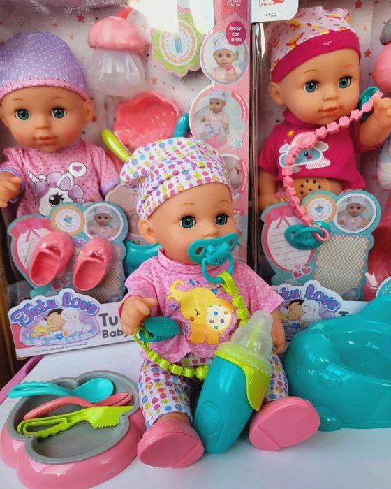 Лялька  пісяє кліпає очима, плаче музична з аксесуарами