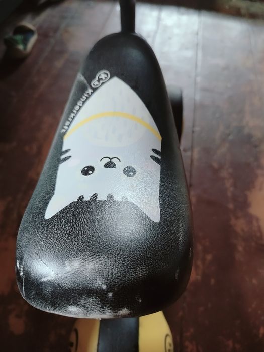 Беговел дитячий.