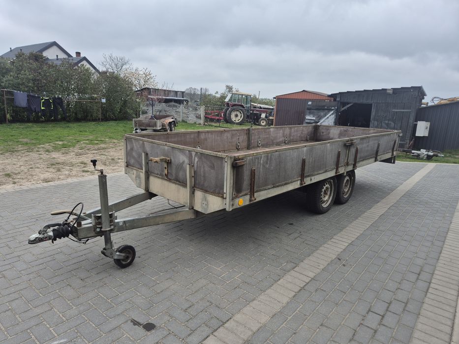 Przyczepka samochodowa platforma 5x1.8  Trebbiner