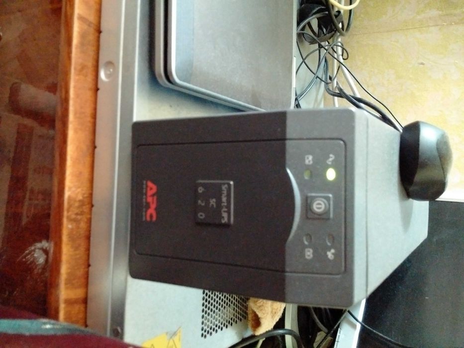 APC Smart-UPS SC 620