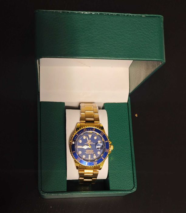 Relógio Submariner Date Dourado NOVO
