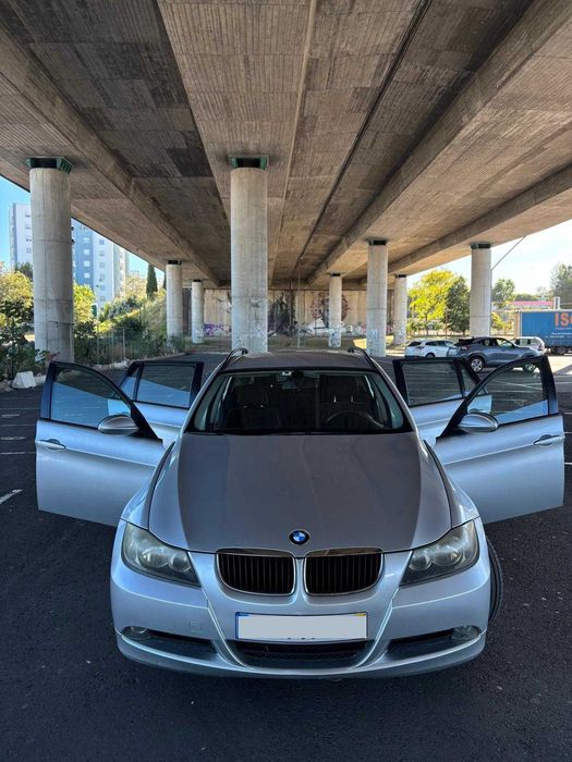 BMW 318d Touring