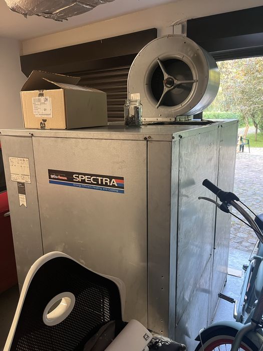 Pompa ciepła 25 kW grzanie i chłodzenie z czerpnią