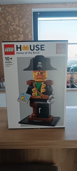 Zestaw lego 40504 Pirat Kapitan