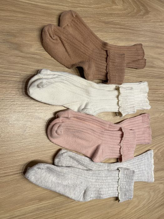 Skarpetki z ozdobnym wykończeniem nude H&M 22-24